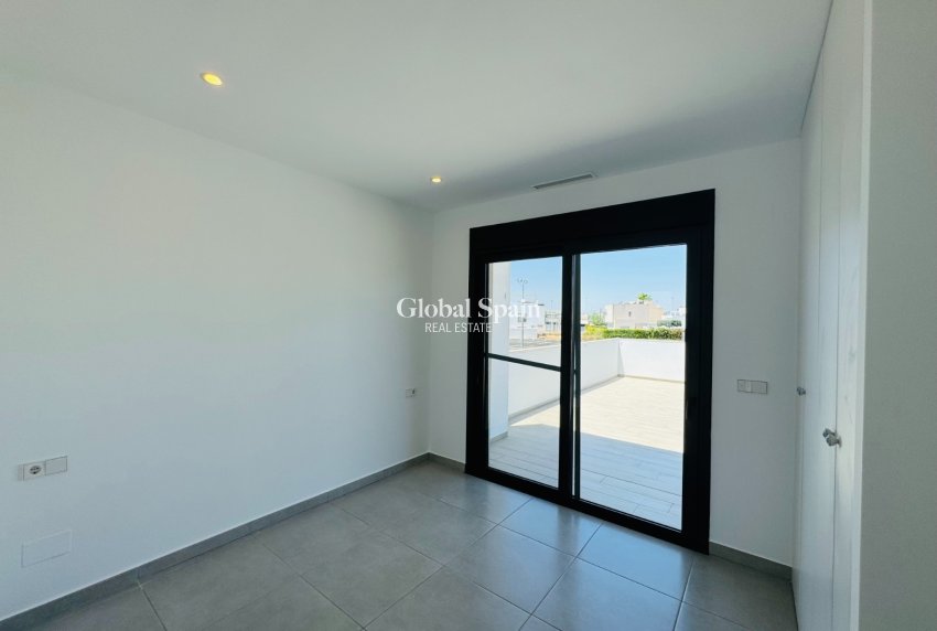 Revente - VILLA -
SAN PEDRO DEL PINATAR - LO PAGÁN