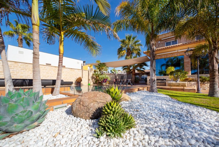 Revente - VILLA -
San Vicente del Raspeig - Inland