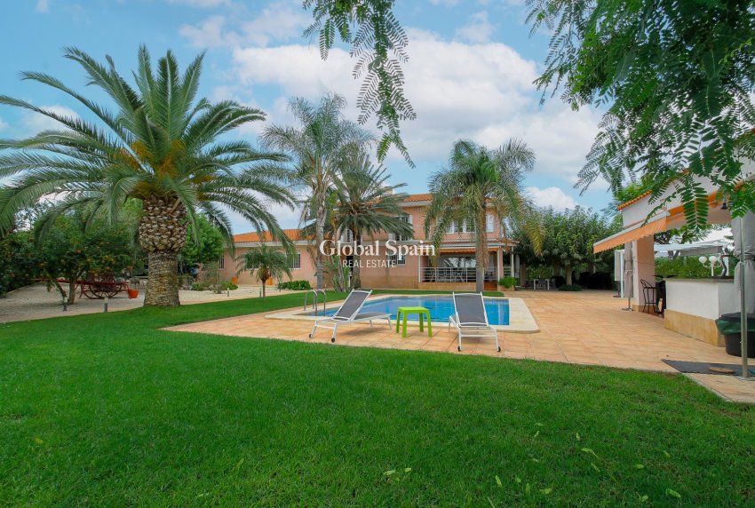 Revente - VILLA -
San Vicente del Raspeig - Inland