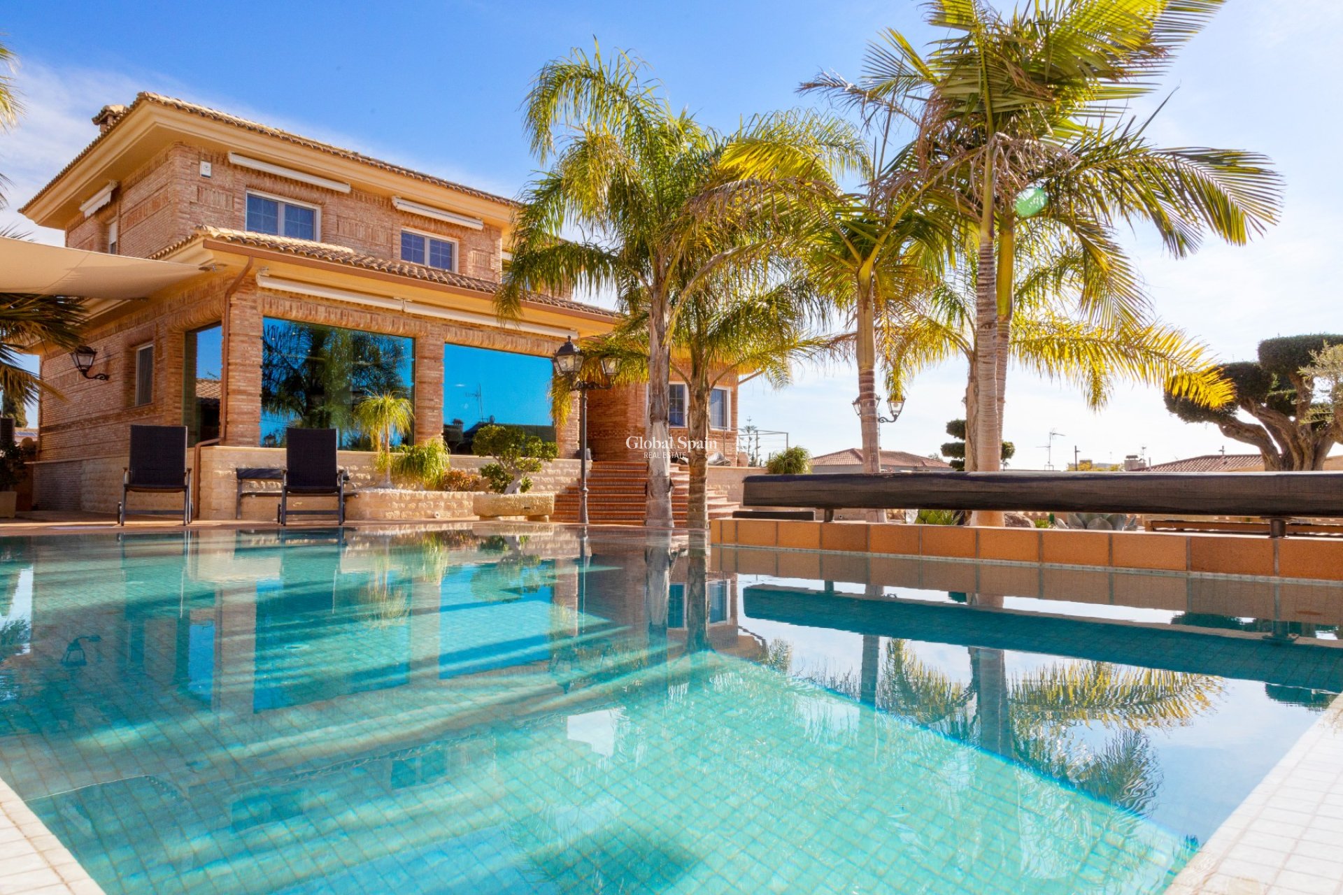 Revente - VILLA -
SAN VICENTE DEL RASPEIG - Inland