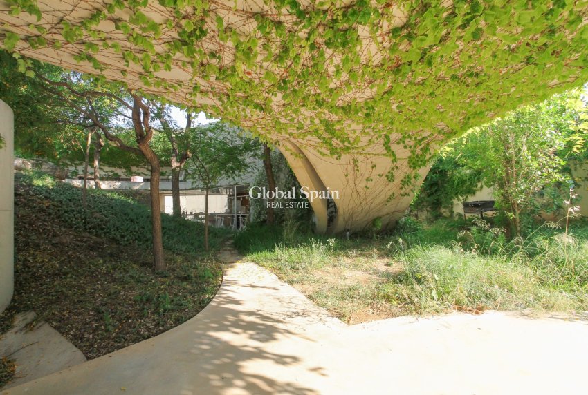 Revente - VILLA -
SAN VICENTE DEL RASPEIG - Inland