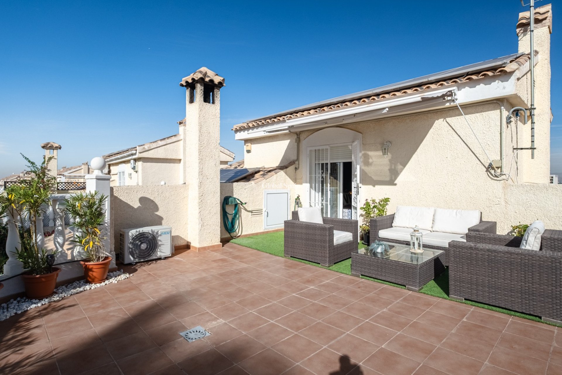 Revente - VILLA -
SANTA POLA - Costa Blanca