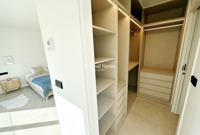 Revente - VILLA -
SANTA ROSALÍA - Inland