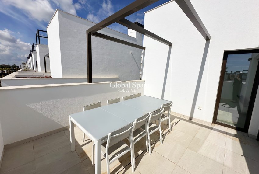 Revente - VILLA -
SANTA ROSALÍA - Inland