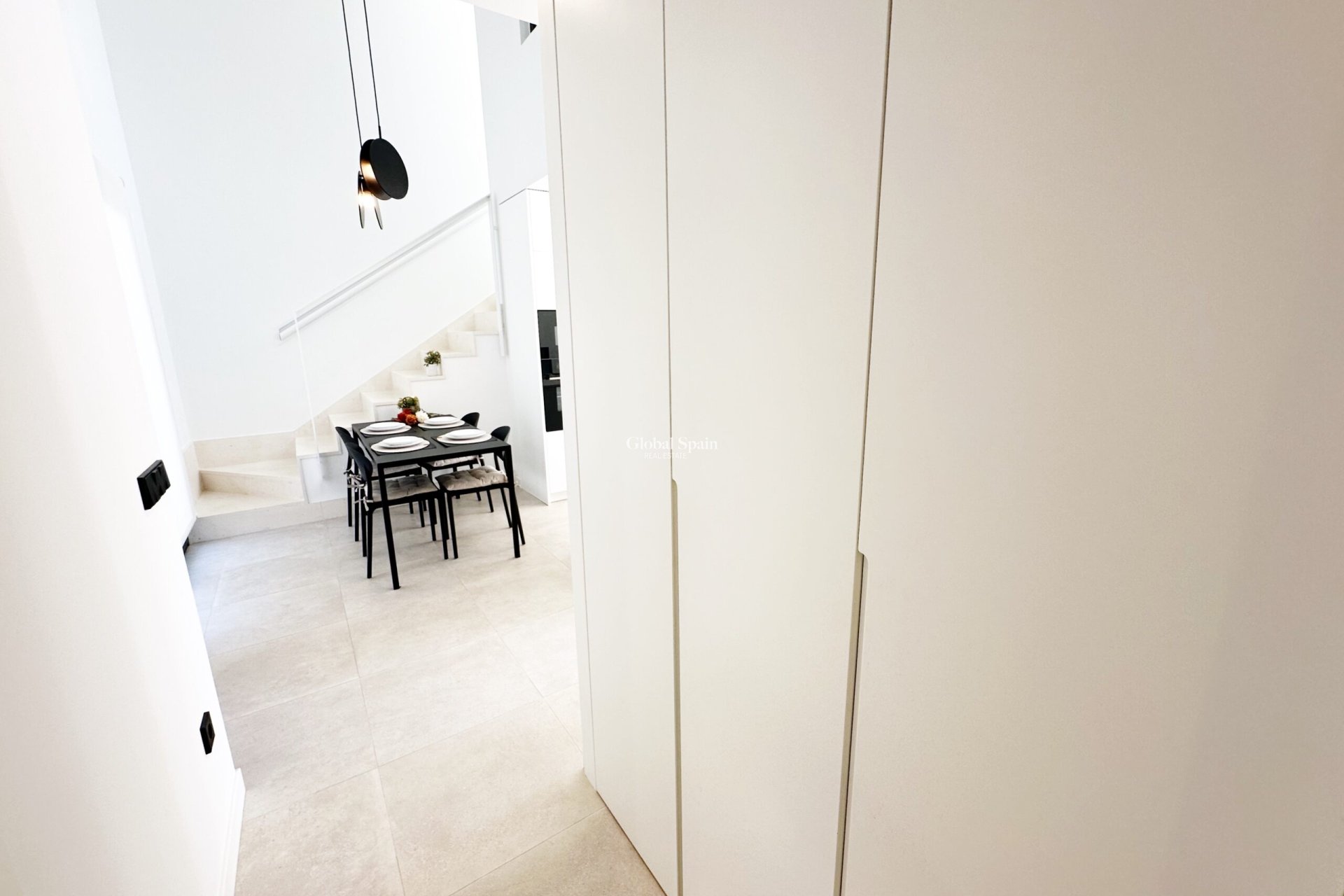 Revente - VILLA -
SANTA ROSALÍA - Inland