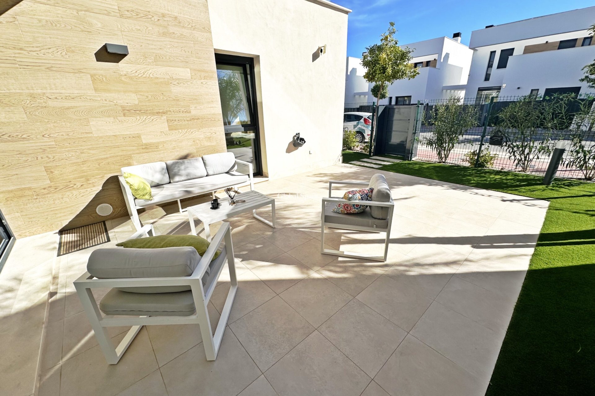 Revente - VILLA -
SANTA ROSALÍA - Inland