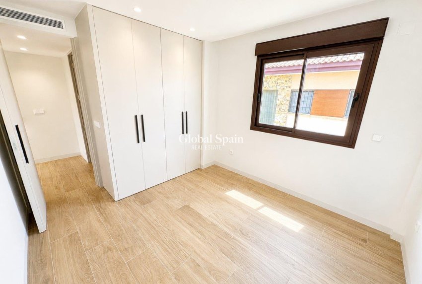 Revente - VILLA -
SANTIAGO DE LA RIBERA - Costa Calida