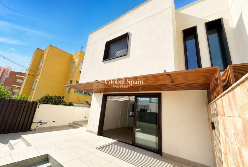 Revente - VILLA -
SANTIAGO DE LA RIBERA - Costa Calida