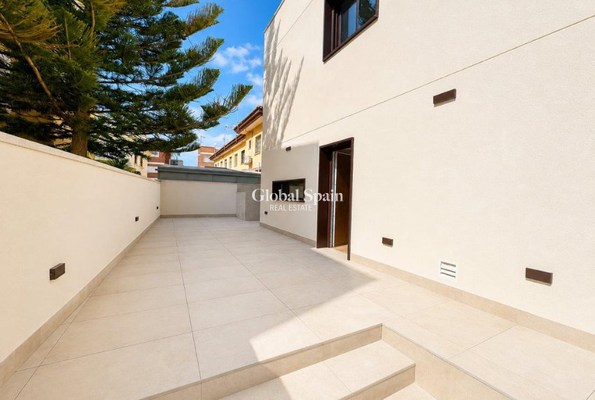 Revente - VILLA -
SANTIAGO DE LA RIBERA - Costa Calida