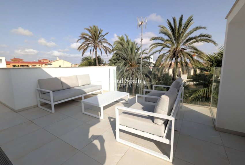 Revente - VILLA -
SANTIAGO DE LA RIBERA - Costa Calida