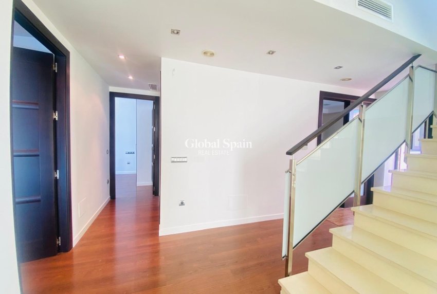 Revente - VILLA -
SANTIAGO DE LA RIBERA - San Blas