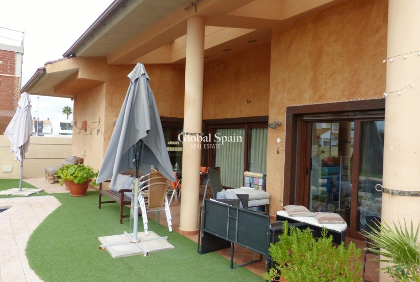 Revente - VILLA -
SANTIAGO DE LA RIBERA - San Blas