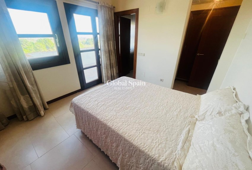 Revente - VILLA -
SUCINA - Inland