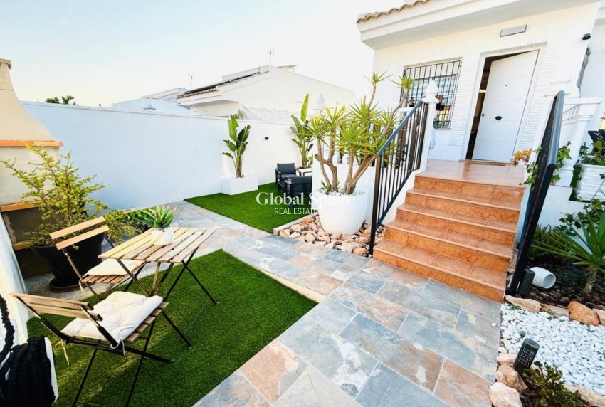 Revente - VILLA -
SUCINA - Inland