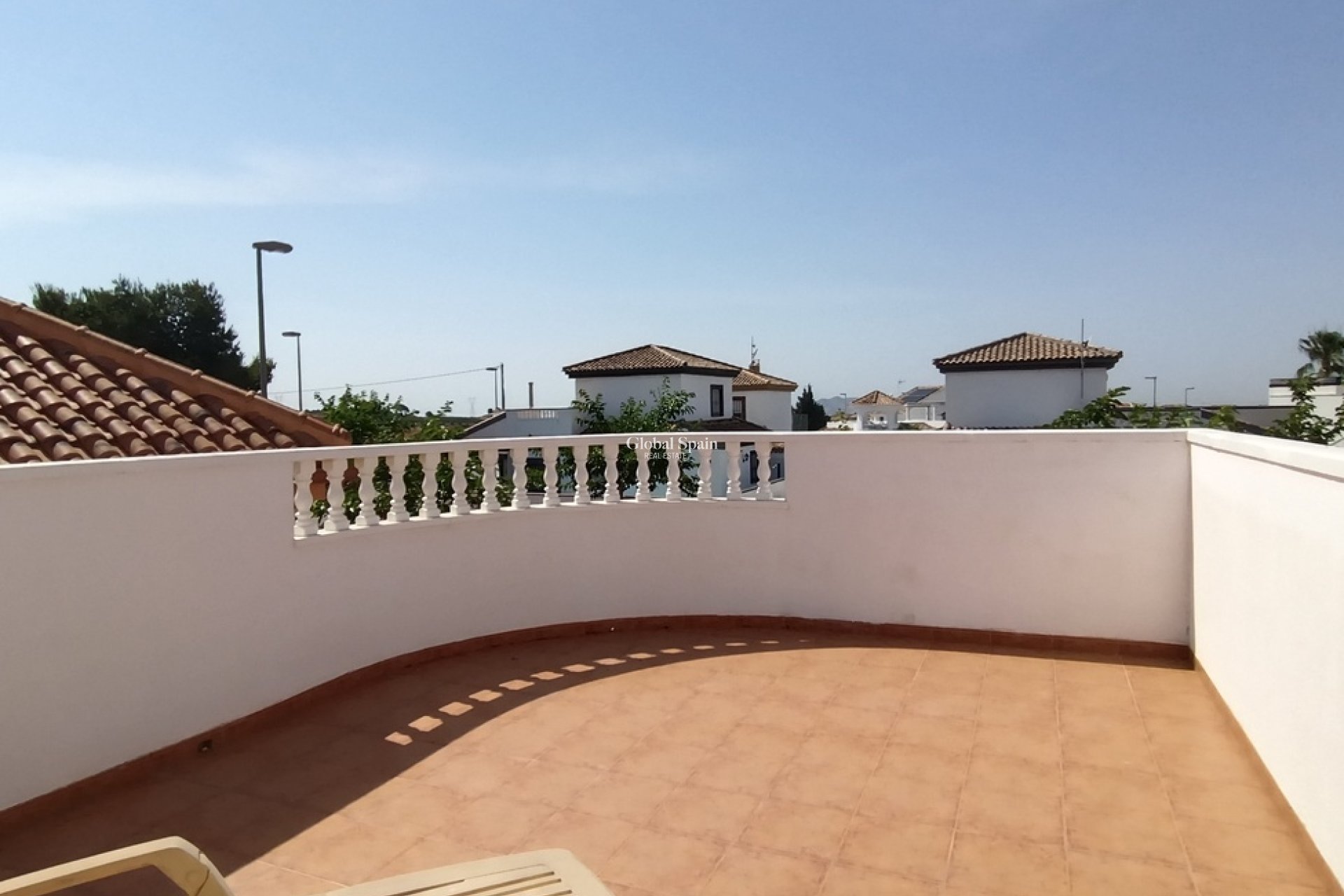 Revente - VILLA -
SUCINA - Inland