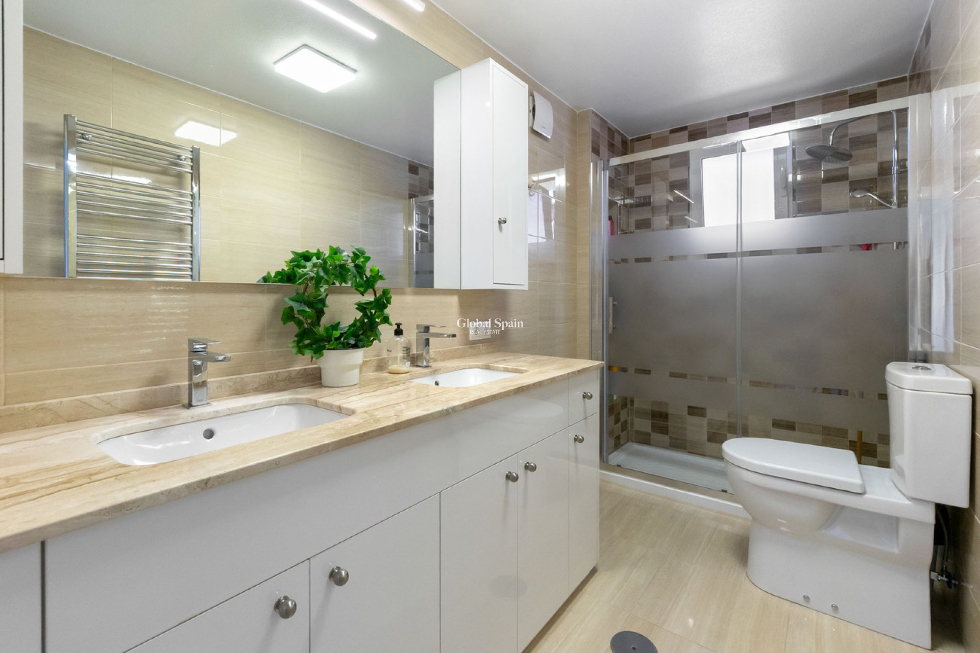 Revente - VILLA -
TORRE DE LA HORADADA - Costa Blanca