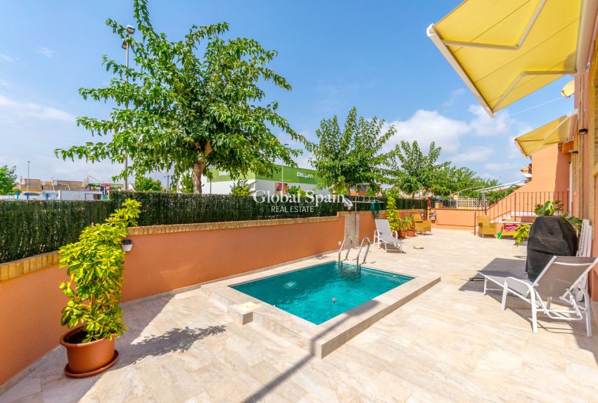 Revente - VILLA -
TORRE DE LA HORADADA - Costa Blanca