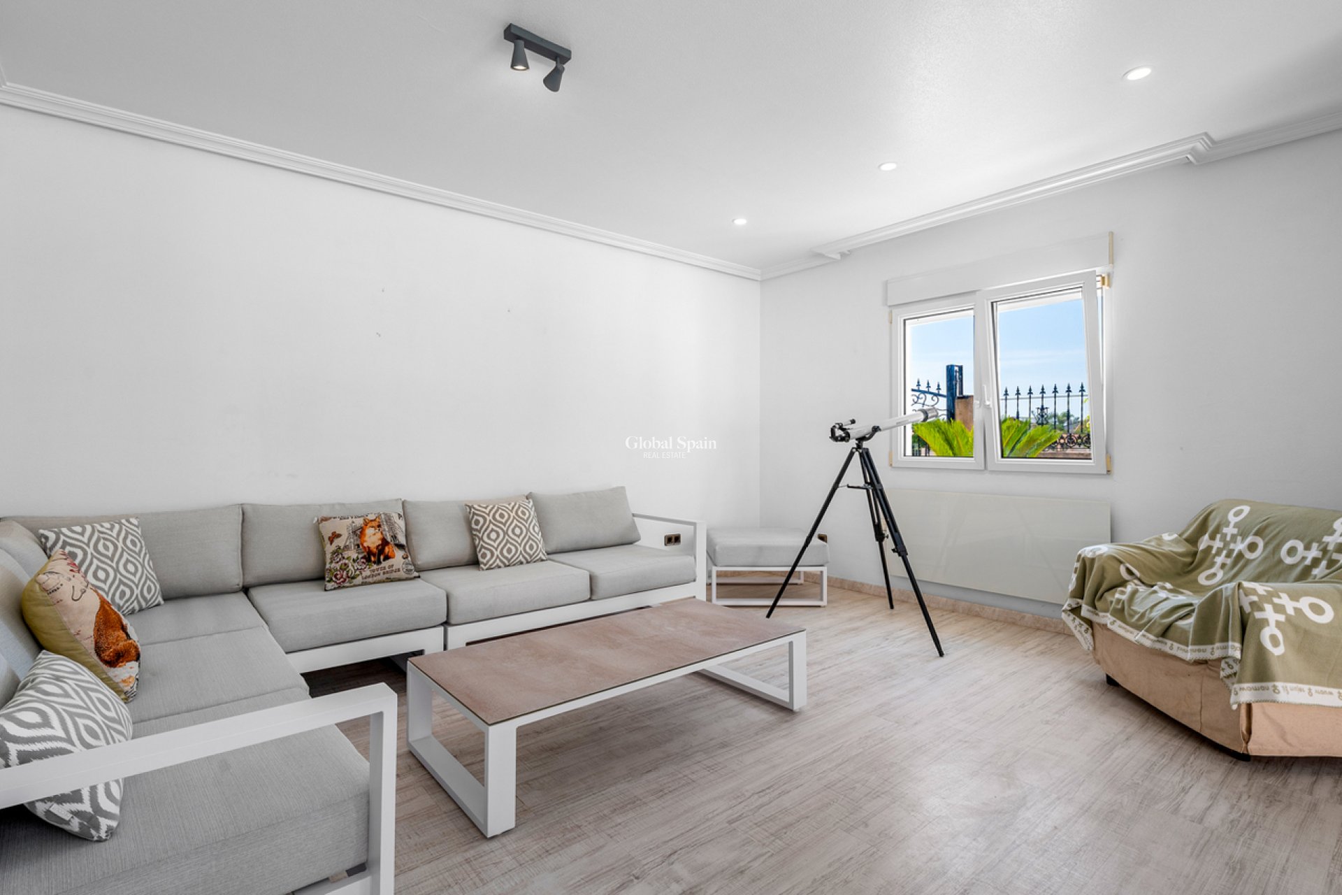 Revente - VILLA -
TORRE DE LA HORADADA - Costa Blanca
