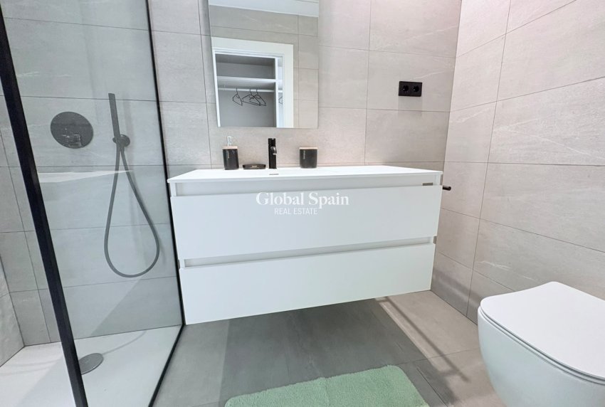 Revente - VILLA -
TORRE PACHECO - Inland