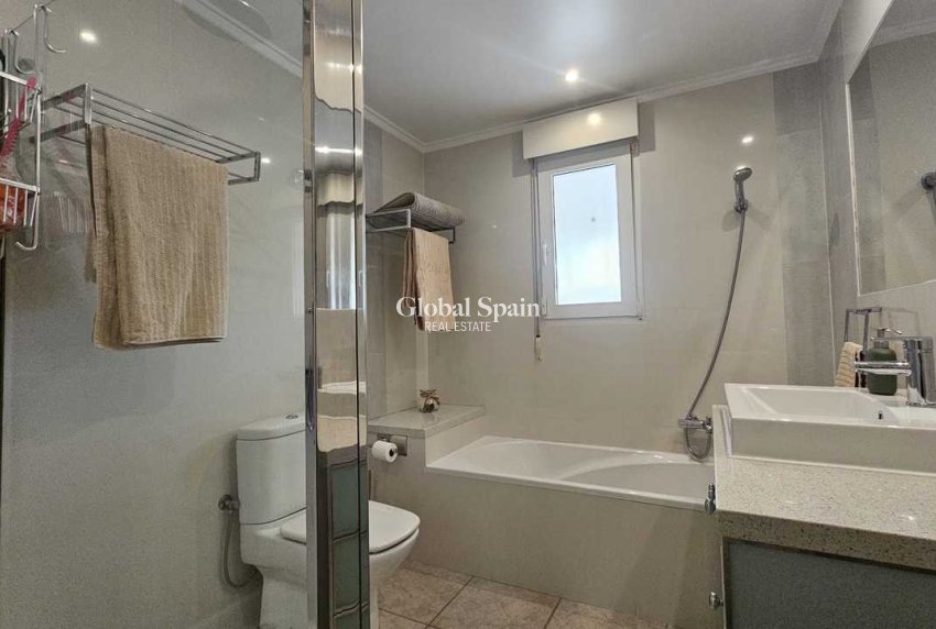 Revente - VILLA -
TORREMENDO - Costa Blanca