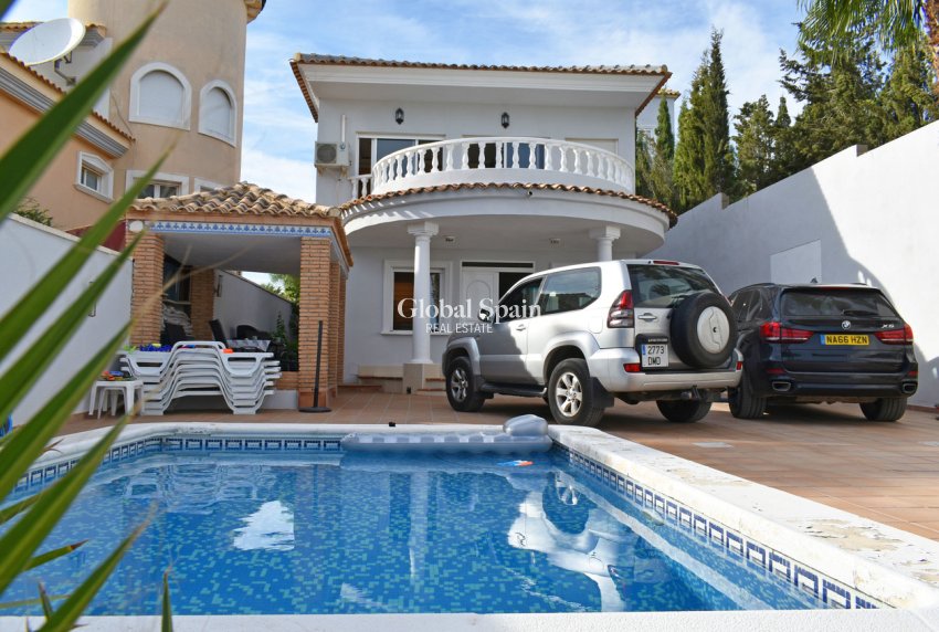 Revente - VILLA -
TORREMENDO - Costa Blanca