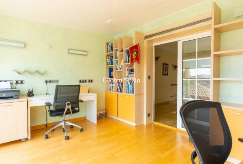 Revente - Villa -
TORREVIEJA - Aguas Nuevas