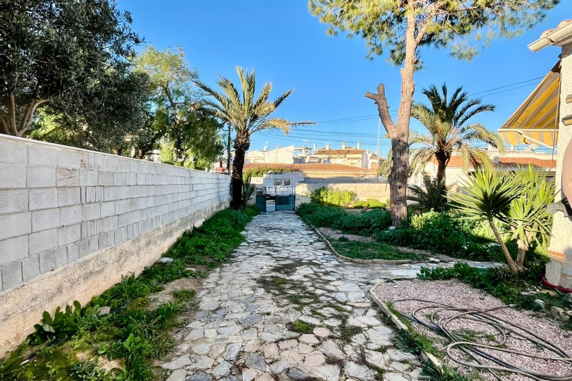 Revente - VILLA -
TORREVIEJA - Aguas Nuevas