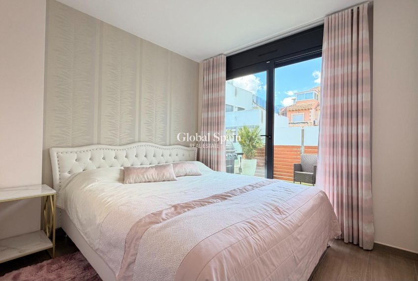 Revente - VILLA -
TORREVIEJA - Aguas Nuevas