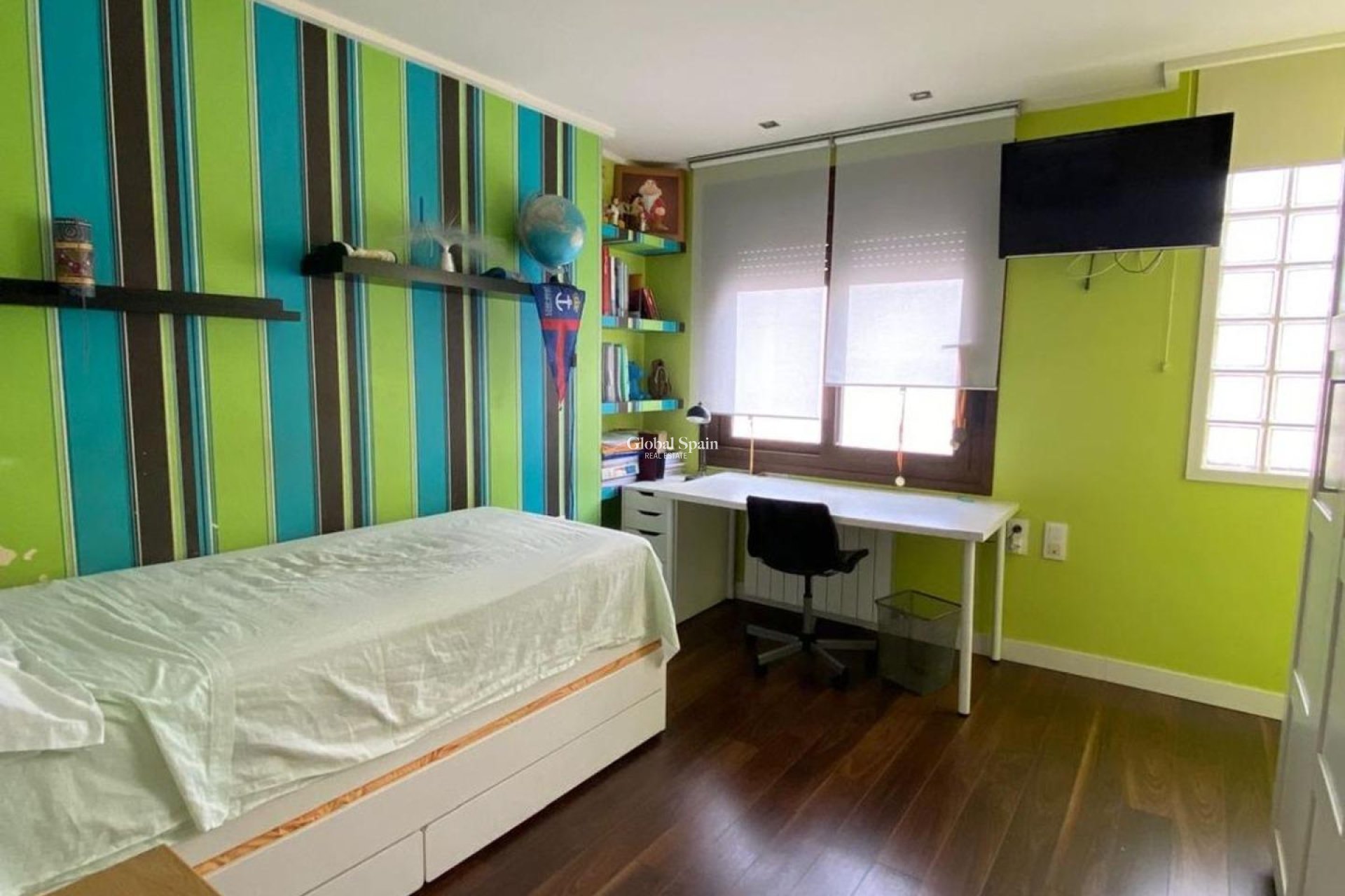 Revente - VILLA -
TORREVIEJA - Centro - Muelle Pesquero