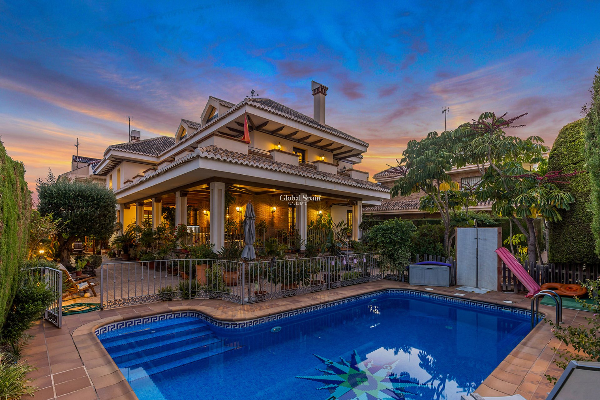 Revente - VILLA -
TORREVIEJA - Costa Blanca