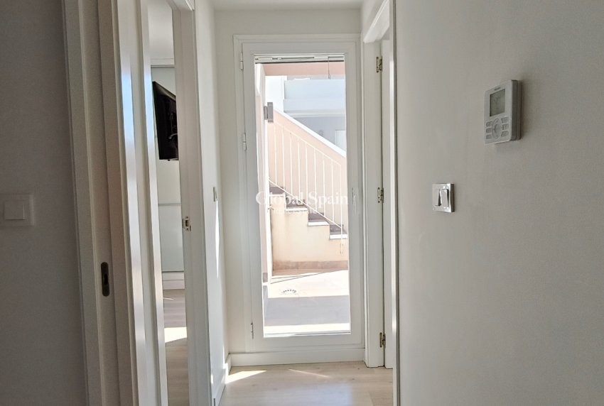 Revente - VILLA -
TORREVIEJA - Costa Blanca