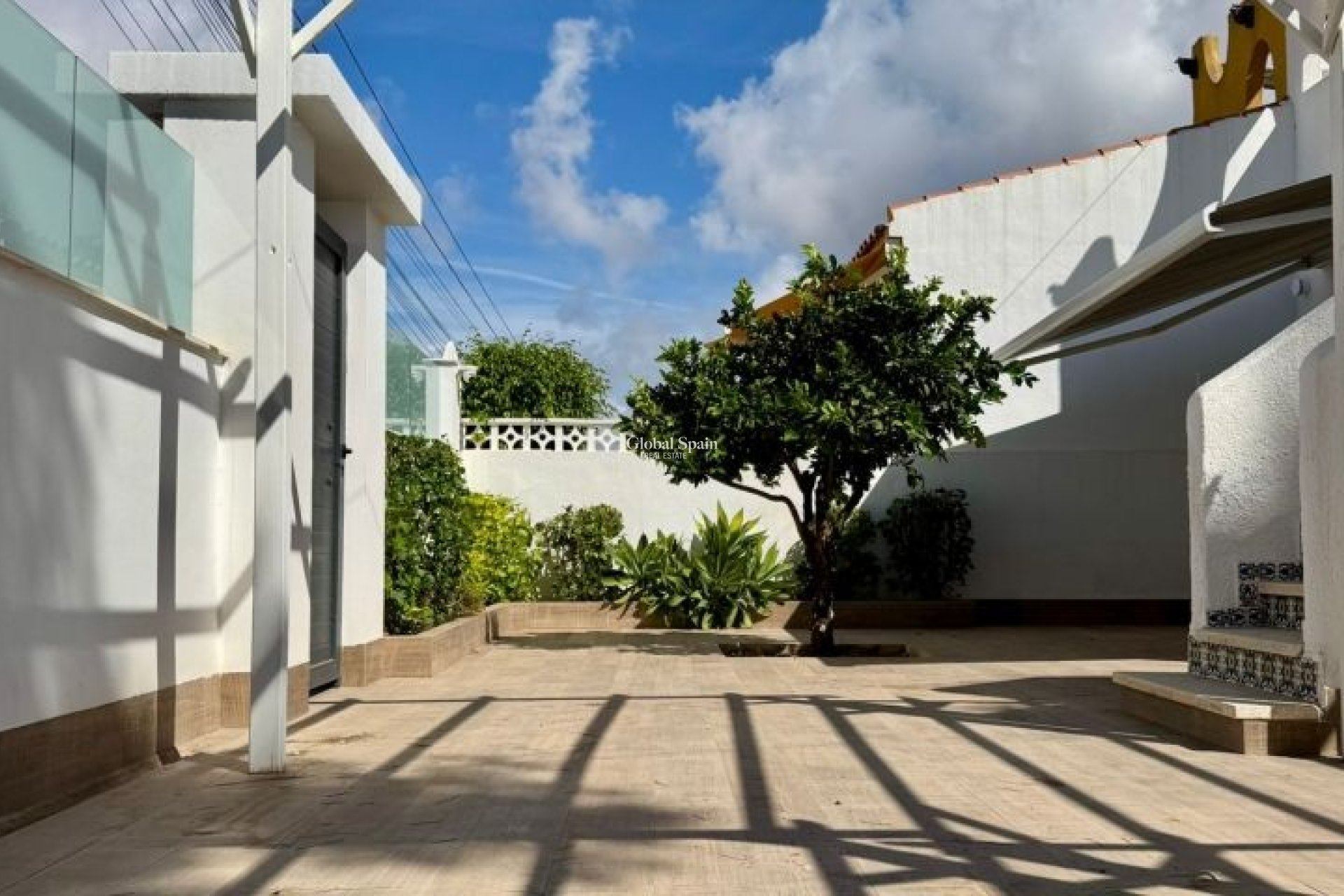 Revente - VILLA -
TORREVIEJA - Costa Blanca