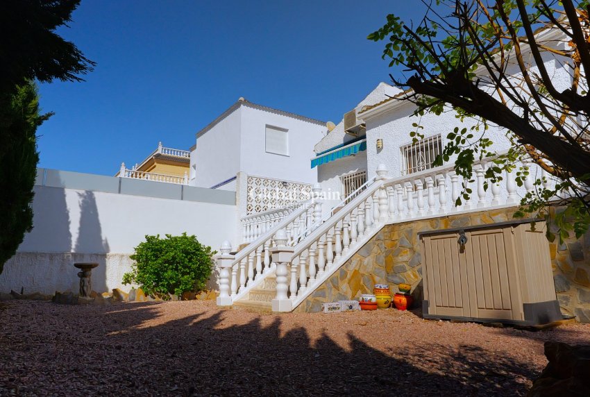 Revente - VILLA -
TORREVIEJA - Costa Blanca