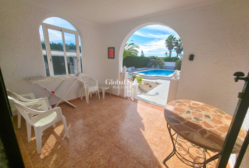 Revente - VILLA -
TORREVIEJA - Costa Blanca