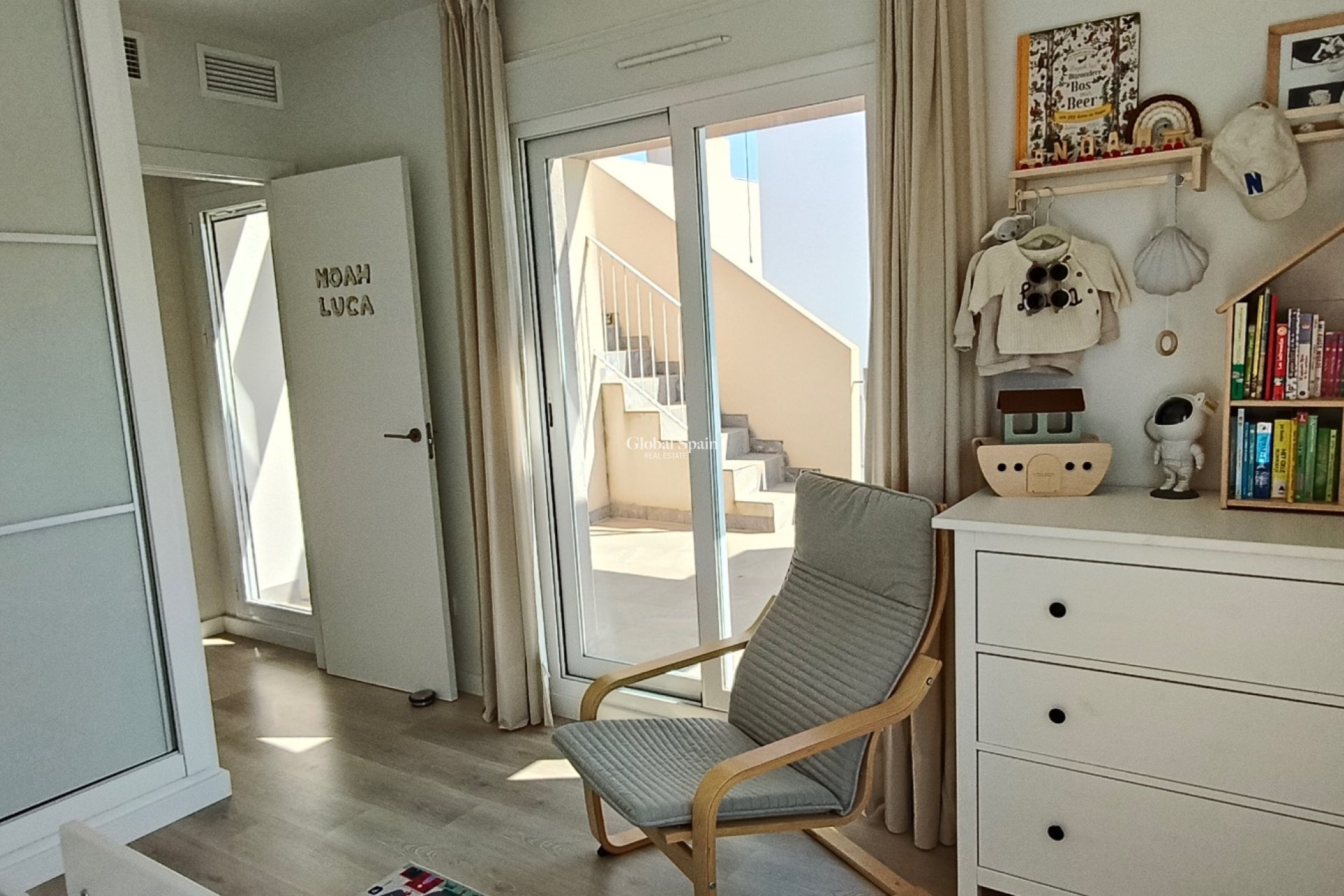 Revente - VILLA -
TORREVIEJA - Costa Blanca