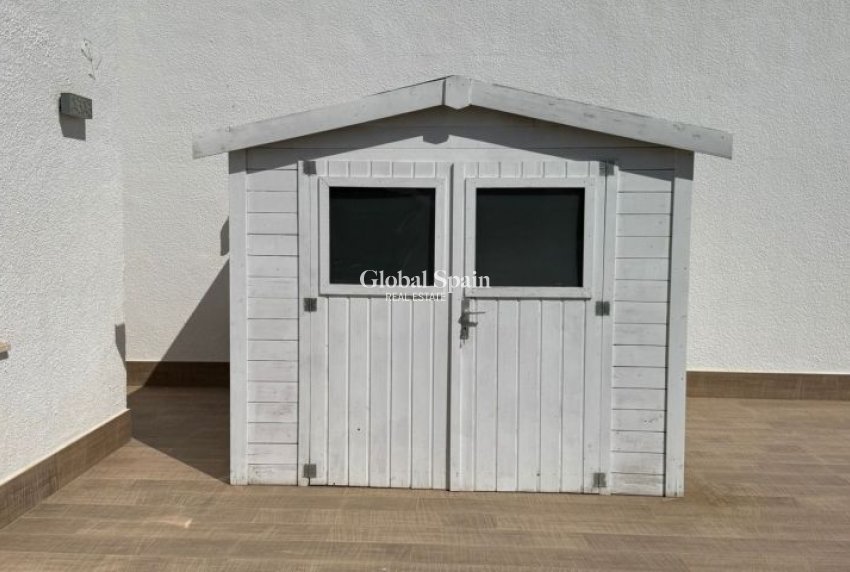 Revente - VILLA -
TORREVIEJA - Costa Blanca