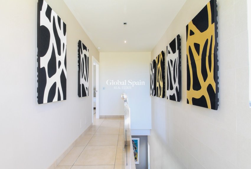 Revente - VILLA -
TORREVIEJA - Costa Blanca