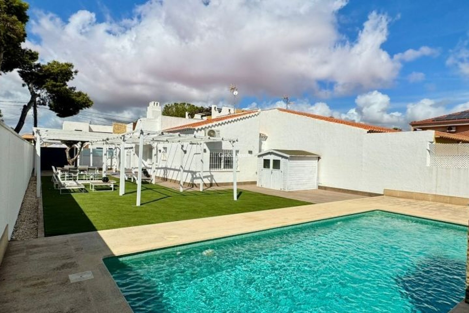 Revente - VILLA -
TORREVIEJA - Costa Blanca