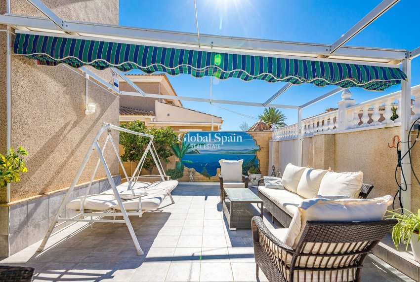 Revente - VILLA -
TORREVIEJA - Costa Blanca