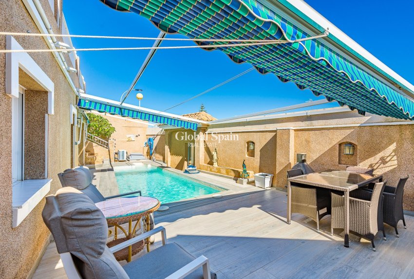 Revente - VILLA -
TORREVIEJA - Costa Blanca