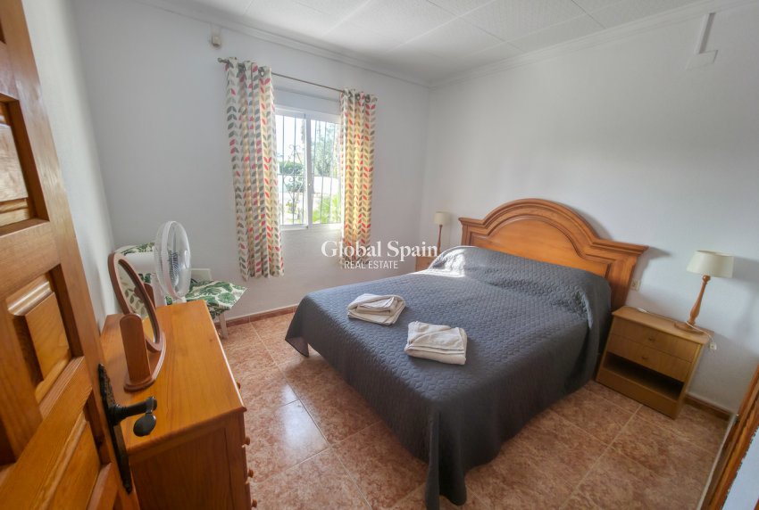 Revente - VILLA -
TORREVIEJA - Costa Blanca