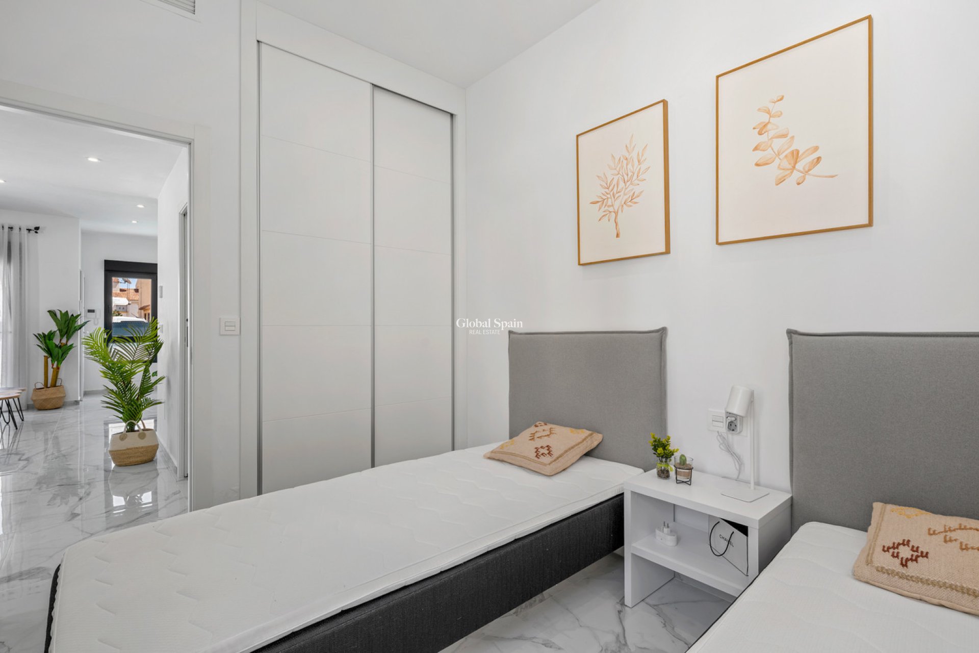Revente - VILLA -
TORREVIEJA - Costa Blanca