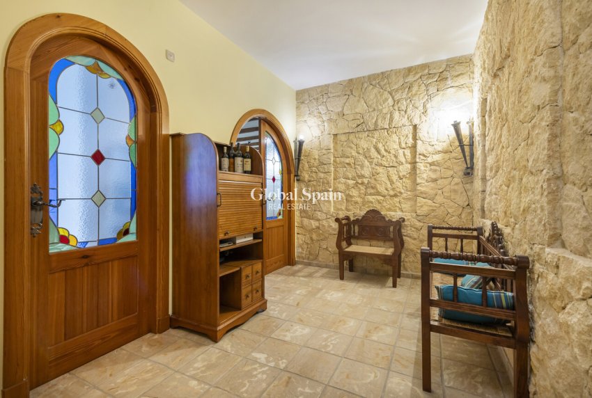 Revente - VILLA -
TORREVIEJA - Costa Blanca