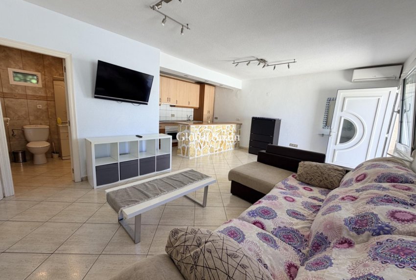 Revente - VILLA -
TORREVIEJA - Costa Blanca