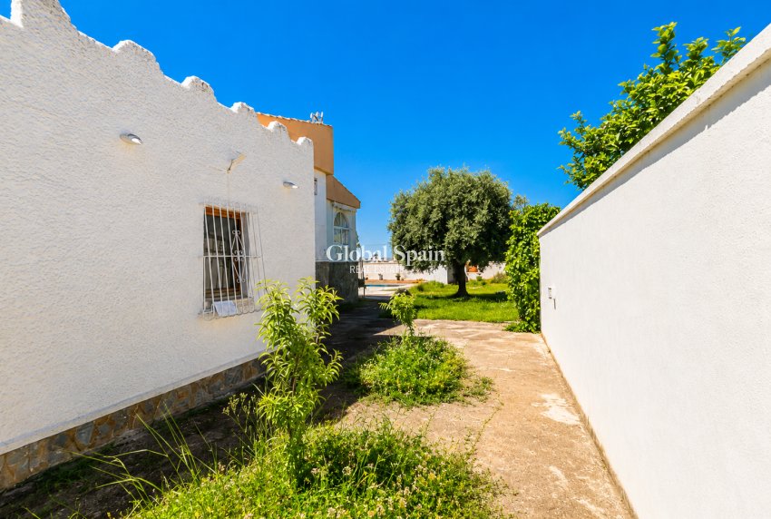 Revente - VILLA -
TORREVIEJA - Costa Blanca