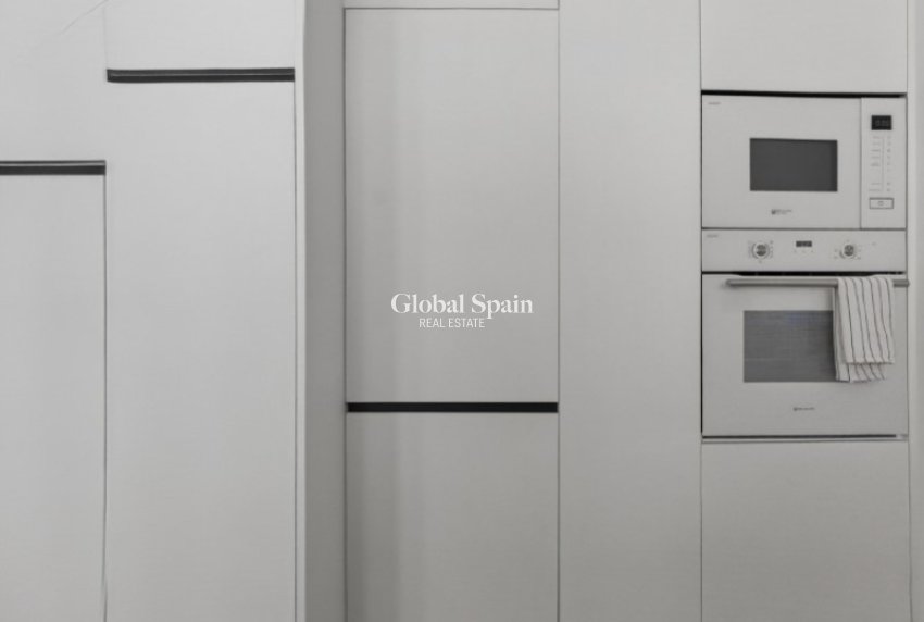 Revente - VILLA -
TORREVIEJA - Costa Blanca