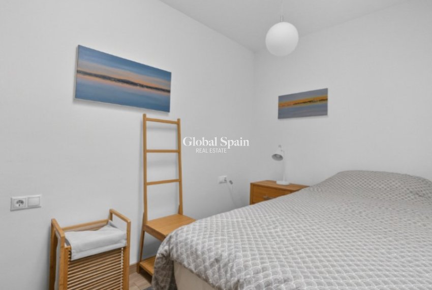 Revente - VILLA -
TORREVIEJA - Costa Blanca