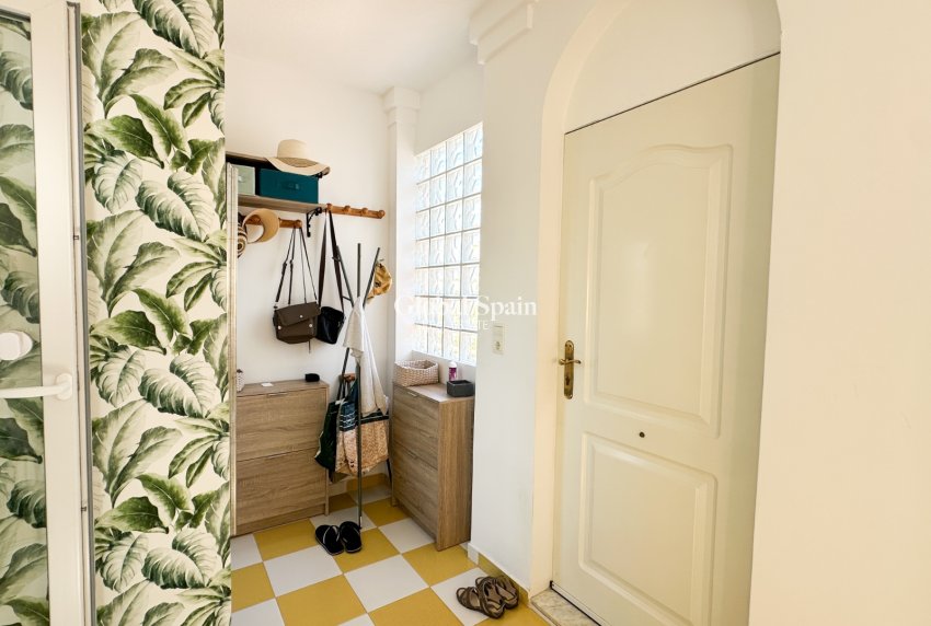 Revente - VILLA -
TORREVIEJA - Costa Blanca