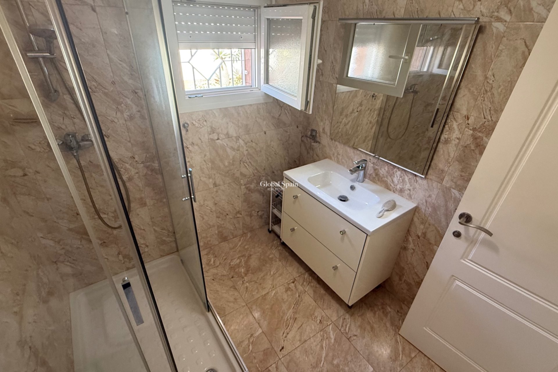 Revente - VILLA -
TORREVIEJA - Costa Blanca