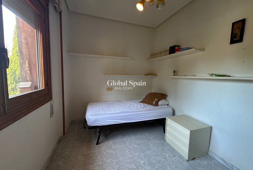 Revente - VILLA -
TORREVIEJA - Costa Blanca
